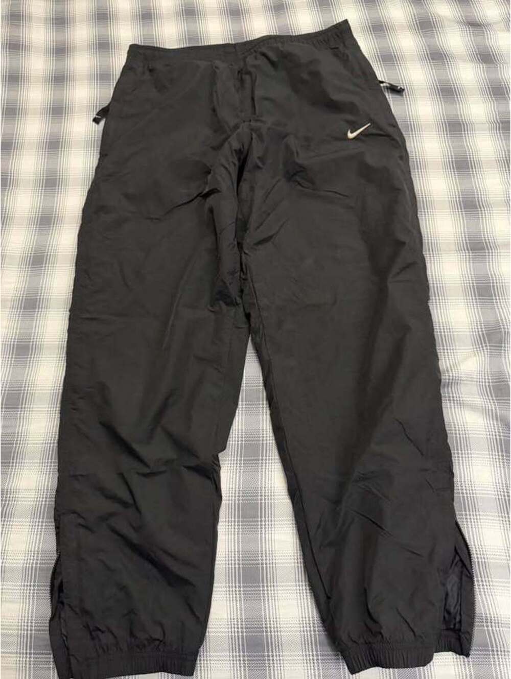 Nike Sportswear Black Nylon Track Pants Mens Size Medium Used Like New $50